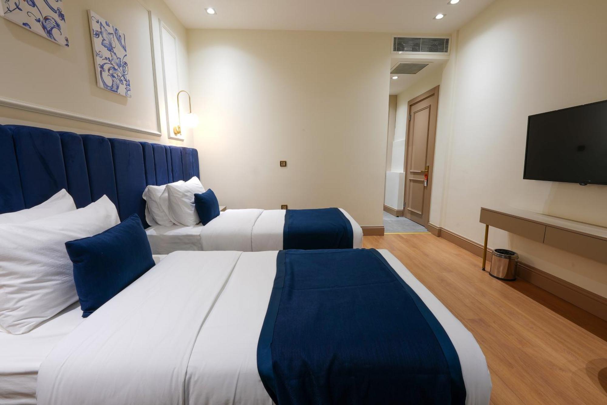 Taksim Bosphorus Hotel Istanbul Bagian luar foto