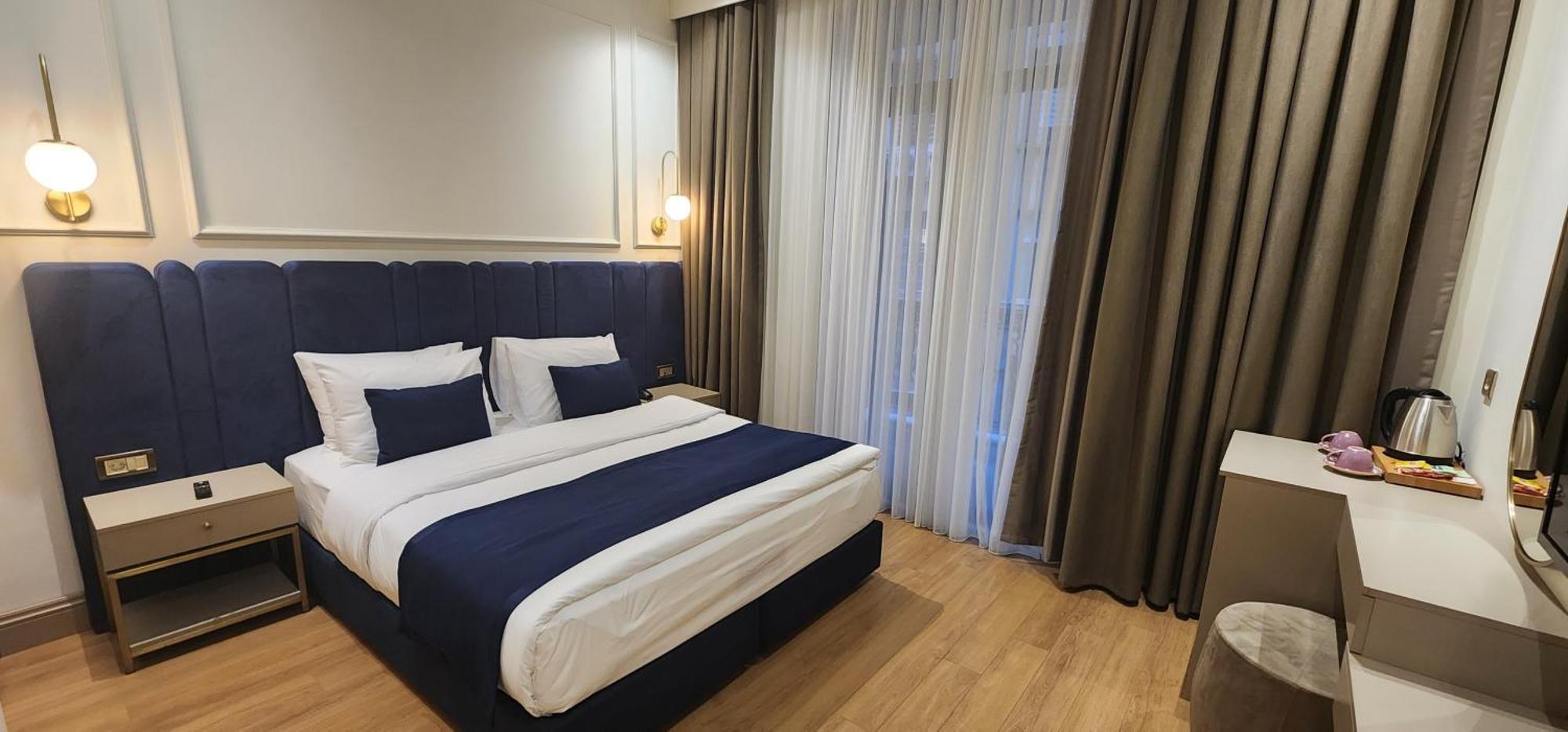 Taksim Bosphorus Hotel Istanbul Bagian luar foto