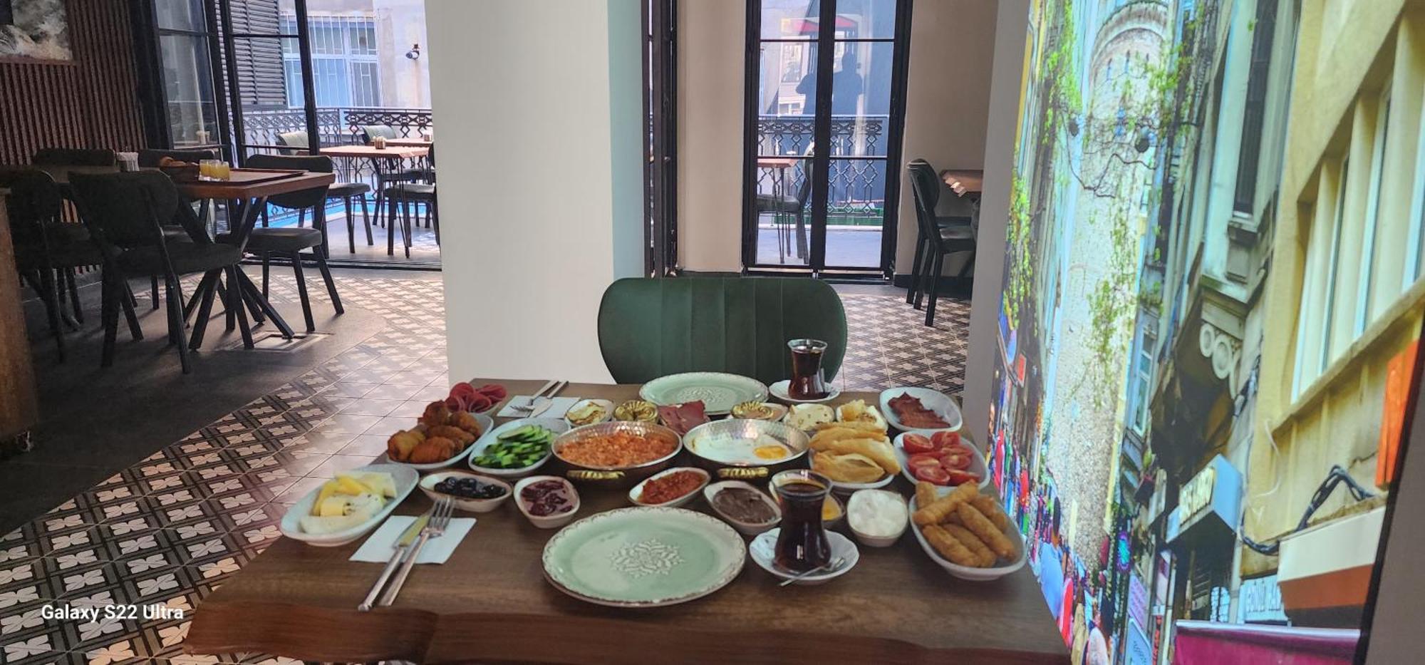 Taksim Bosphorus Hotel Istanbul Bagian luar foto