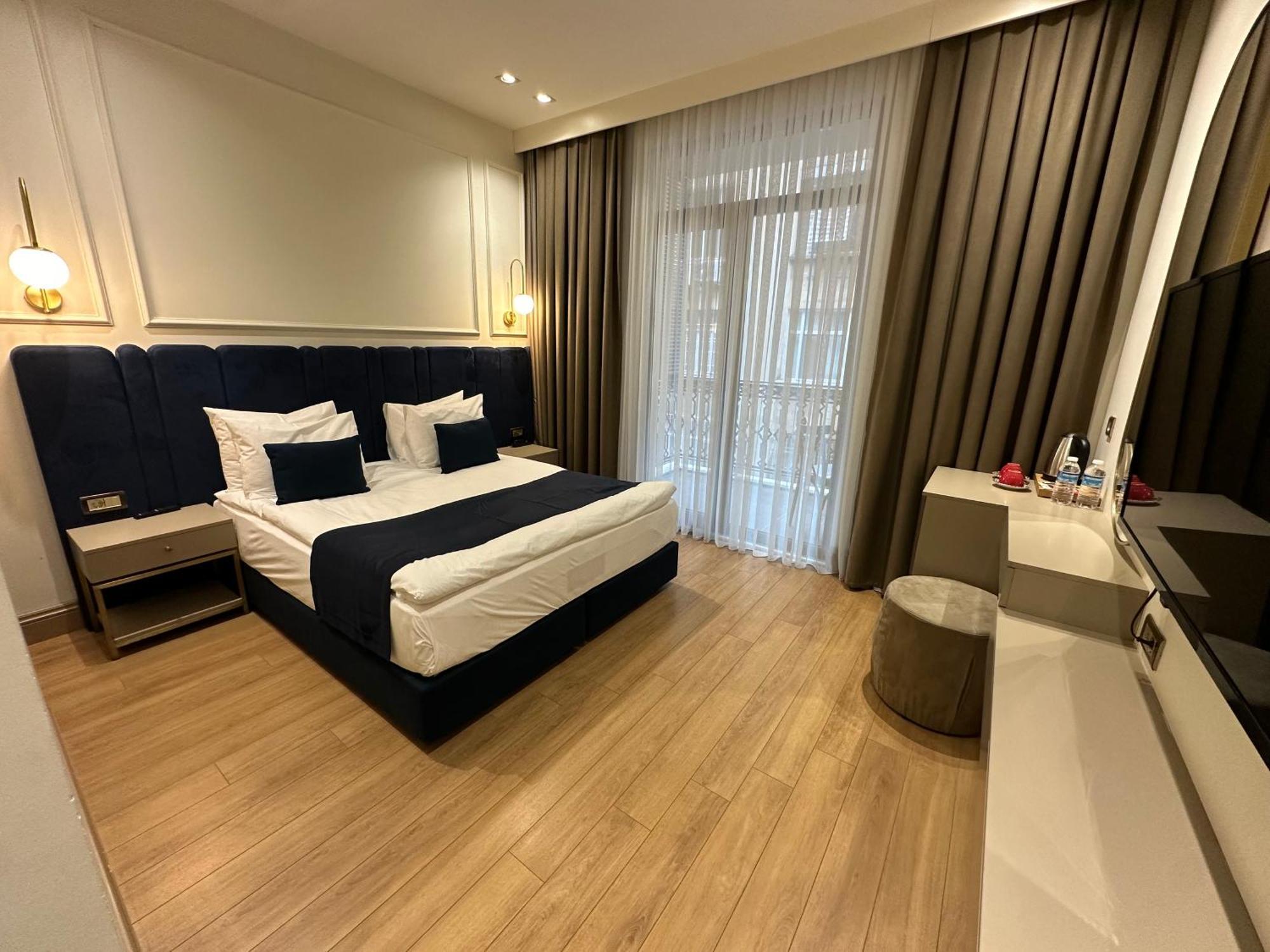 Taksim Bosphorus Hotel Istanbul Bagian luar foto